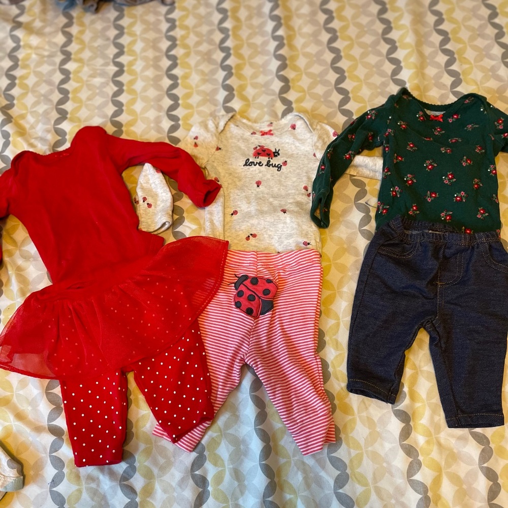 Newborn girl sets
